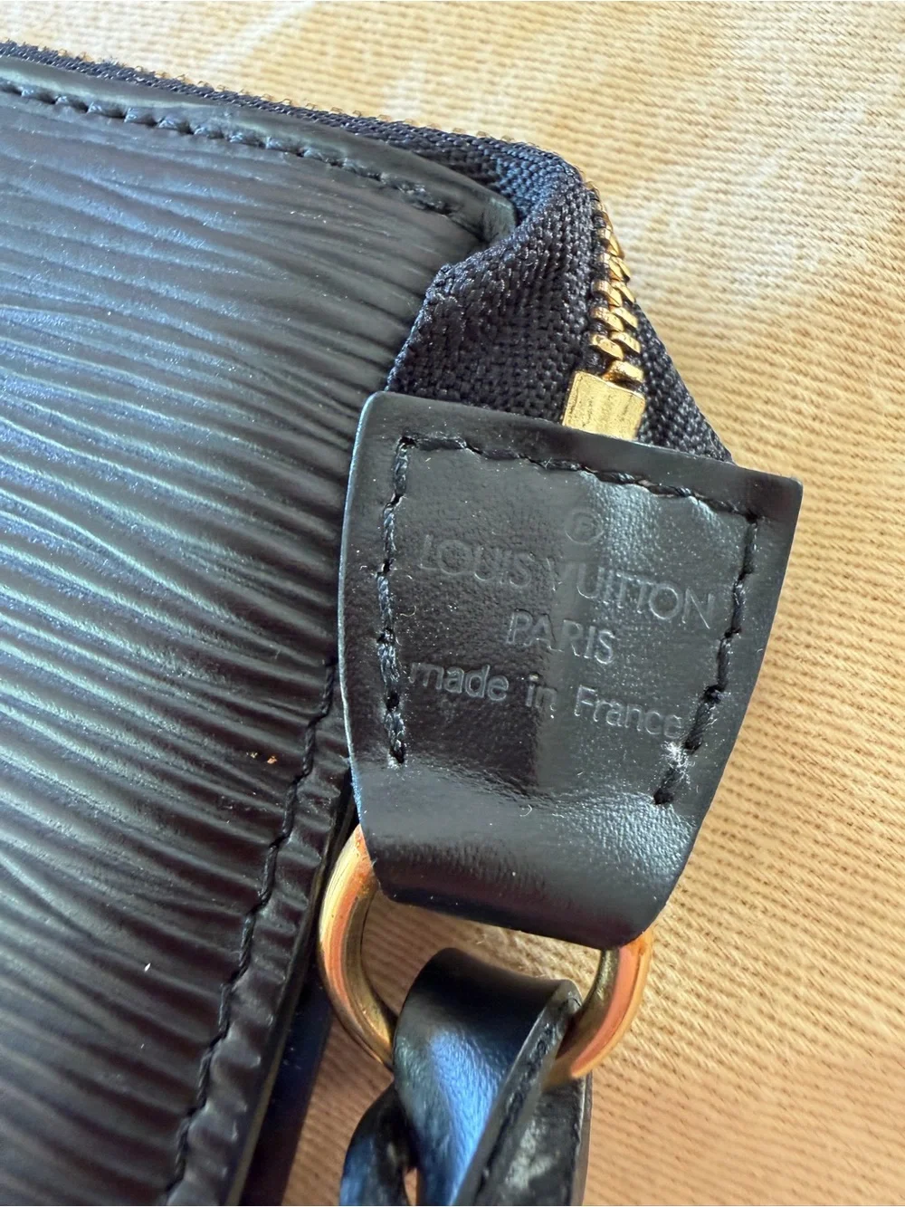 Louis Vuitton authentic louis